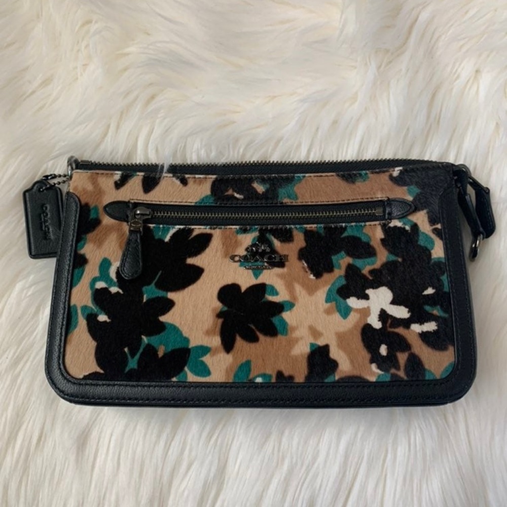 Coach Nolita 24 haircalf clutch/shoulder bag